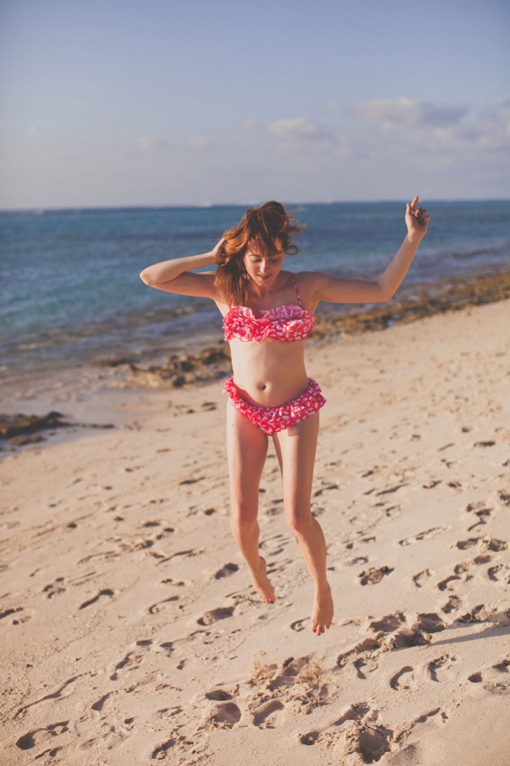beach comber dina robin 42 728x1092