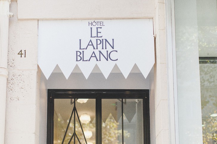 Suivez le lapin blanc | Eleonore Bridge