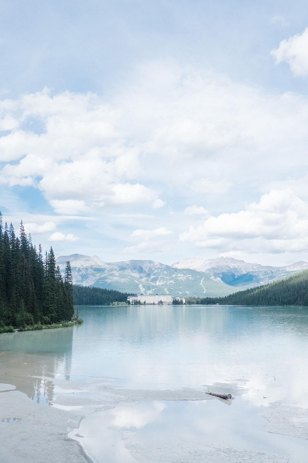 lake-louise-00029
