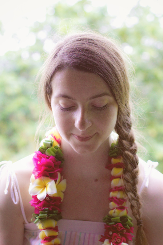 tahiti-flower-necklace tahiti-flower-necklace