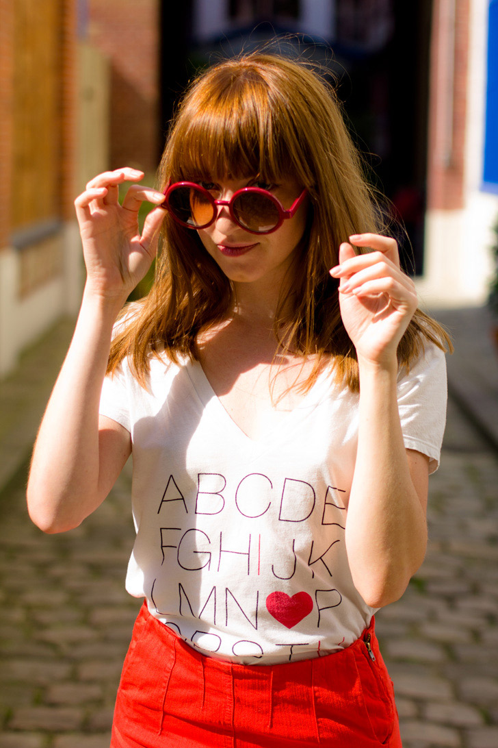 https://images.leblogdelamechante.fr/images/2011/04/lunettes-asos.jpg