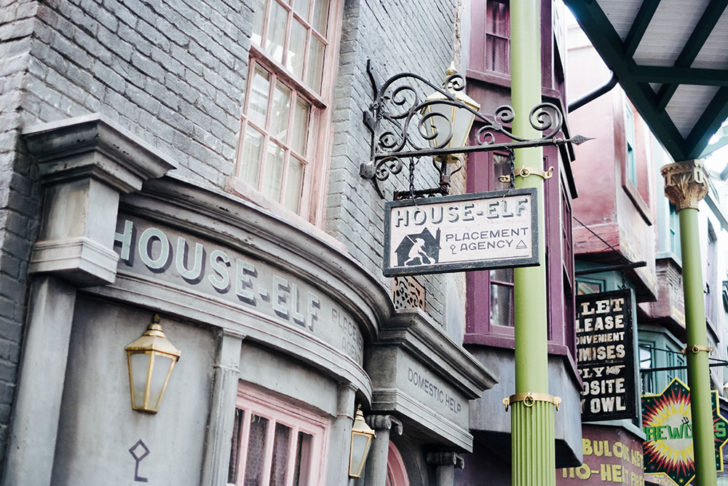 universal-studios-210